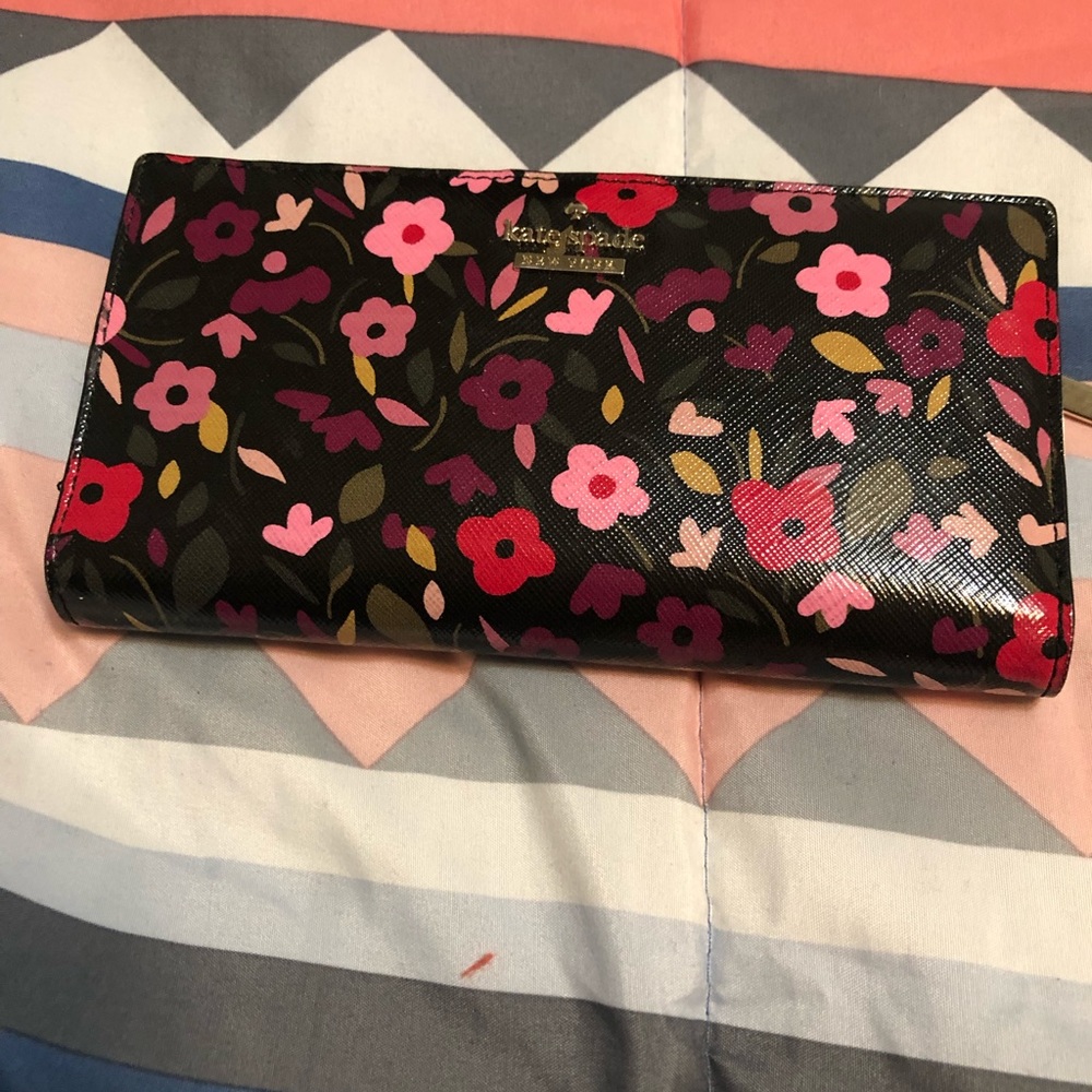 Kate spade wallet